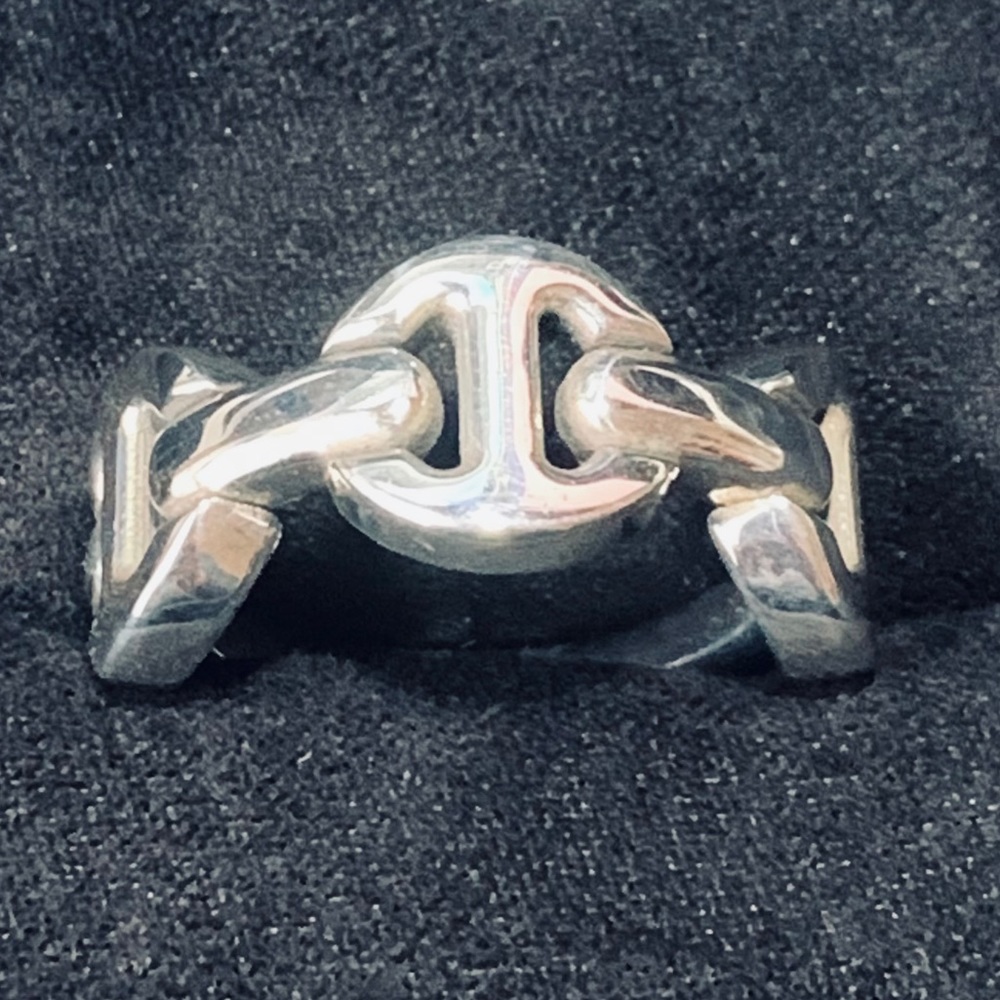 HOORSENBUHS sterling silver ring. Size 8